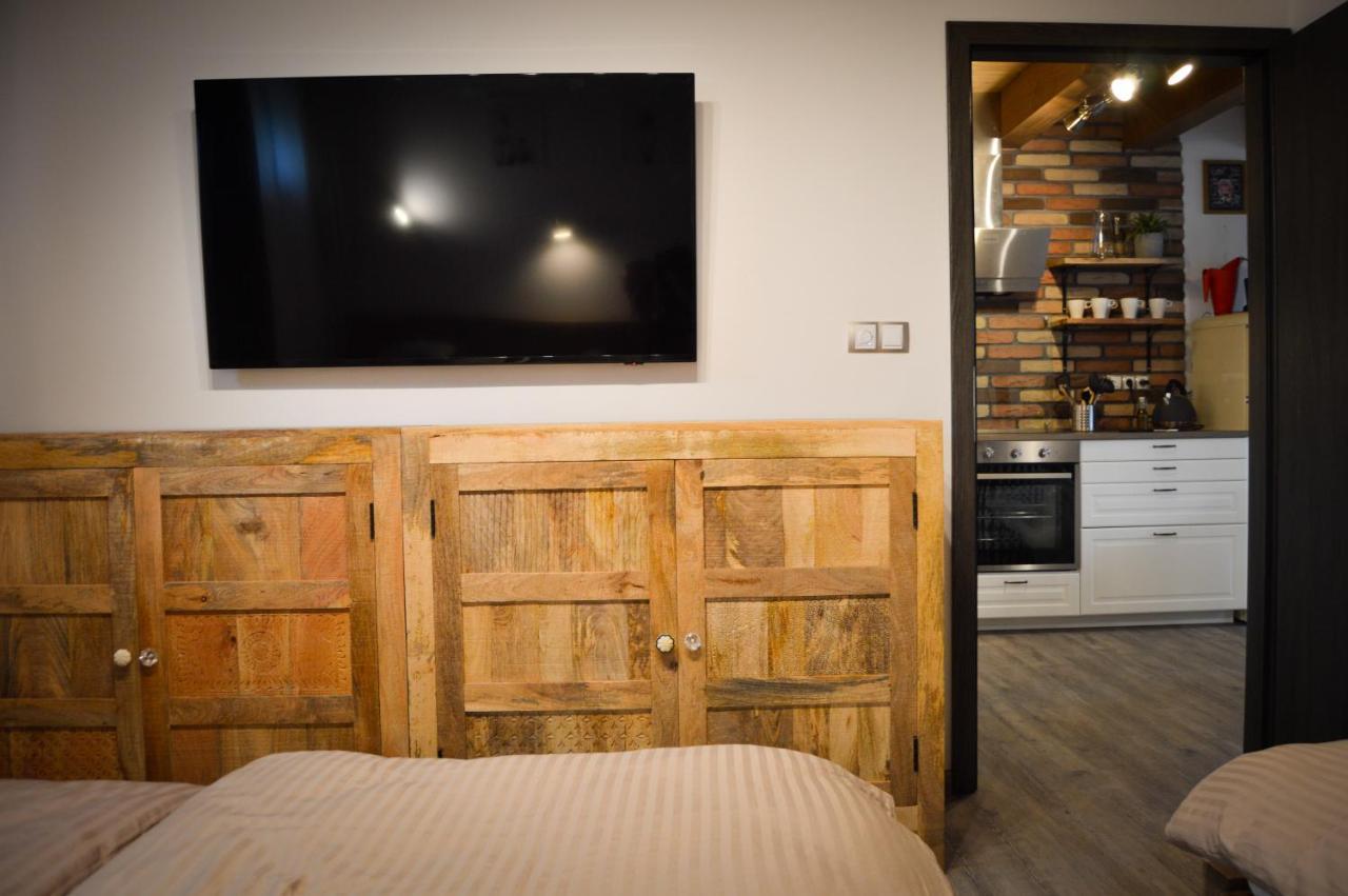 Apartmány Okrouhlá Nový Bor Exterior foto